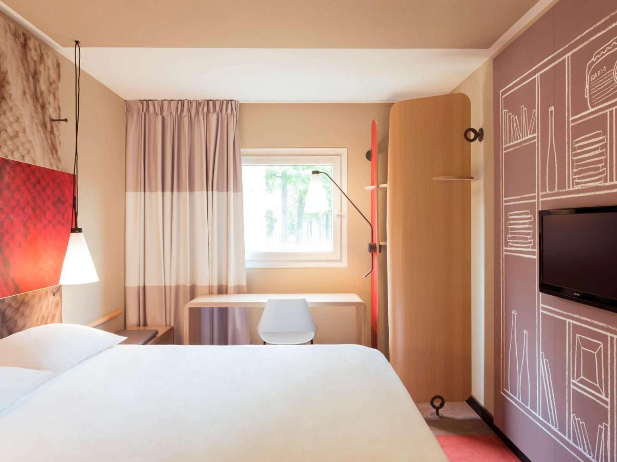 ไอบิส แซ็งเดอนี สตัด ซุด Hotel แซงต์-เดอนี ภายนอก รูปภาพ
